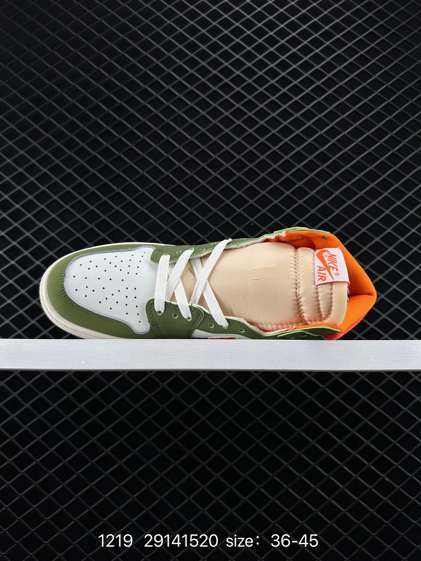 Nike Air Jordan 1 Retro High OG”Black/White“